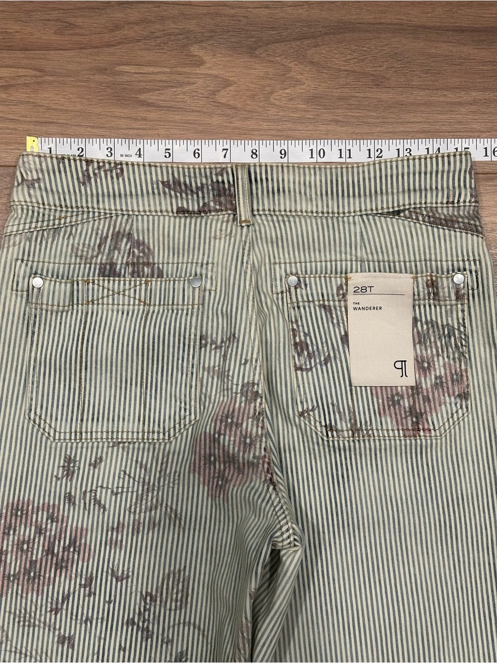 NEW Pilcro The Wanderer Mid-Rise Relaxed-Leg Jeans Stripe with Floral Accent 28T - Picture 14 of 16